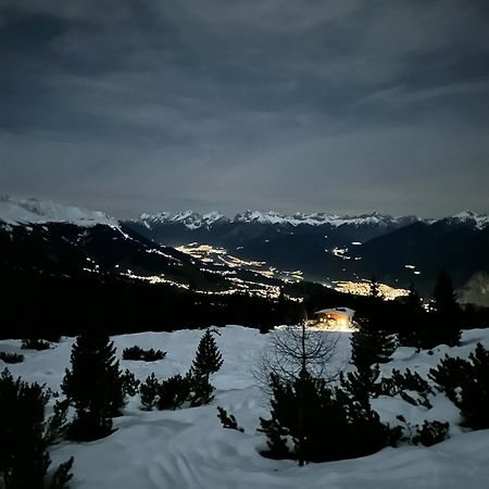 Ferienwohnung Goetzner Auszeit Innsbruck Ngoại thất bức ảnh