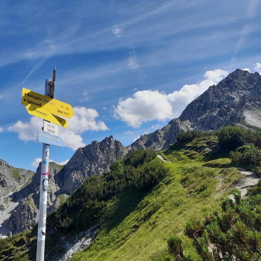 Ferienwohnung Goetzner Auszeit Innsbruck Ngoại thất bức ảnh