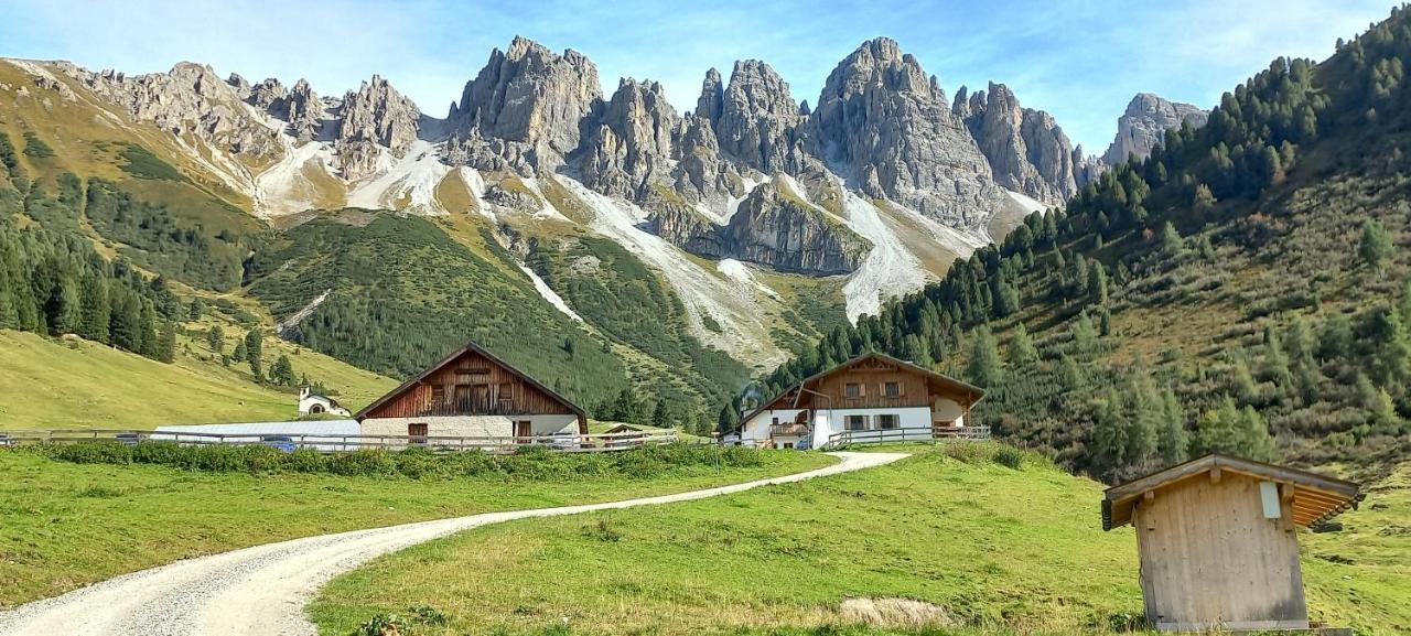 Ferienwohnung Goetzner Auszeit Innsbruck Ngoại thất bức ảnh