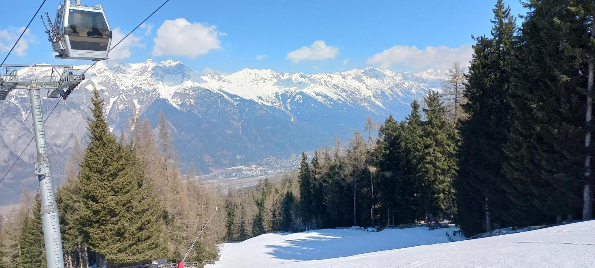 Ferienwohnung Goetzner Auszeit Innsbruck Ngoại thất bức ảnh