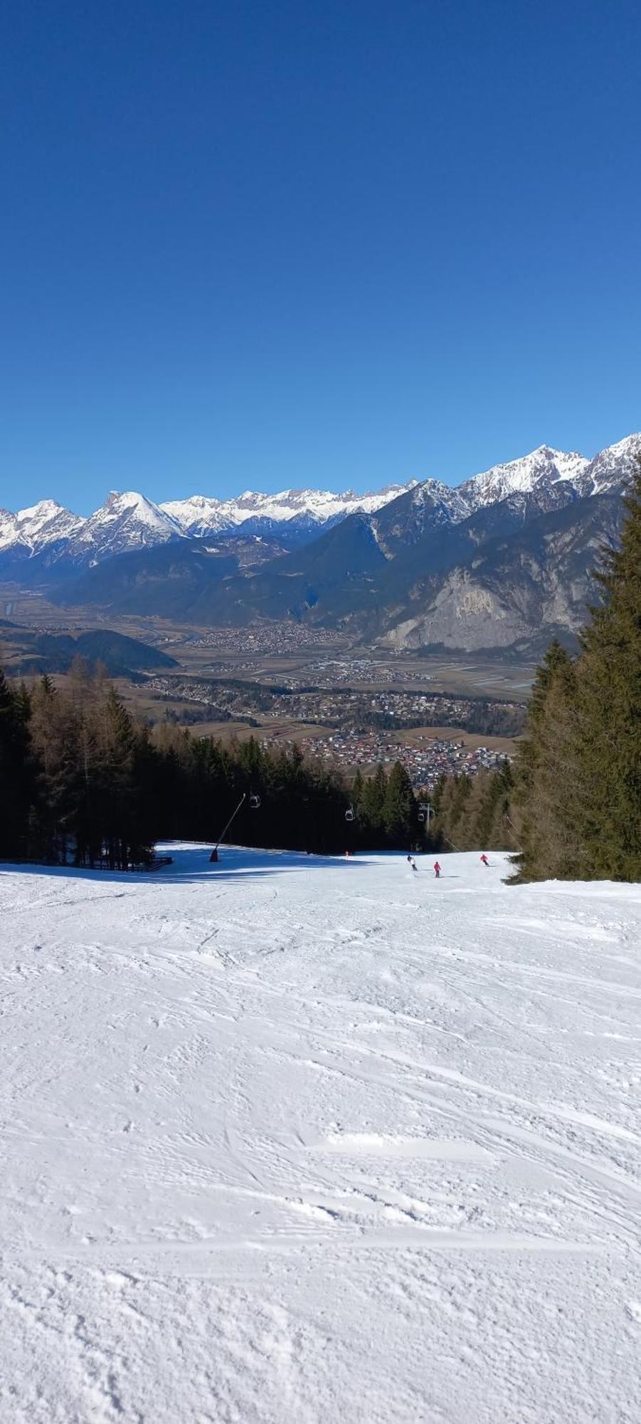 Ferienwohnung Goetzner Auszeit Innsbruck Ngoại thất bức ảnh