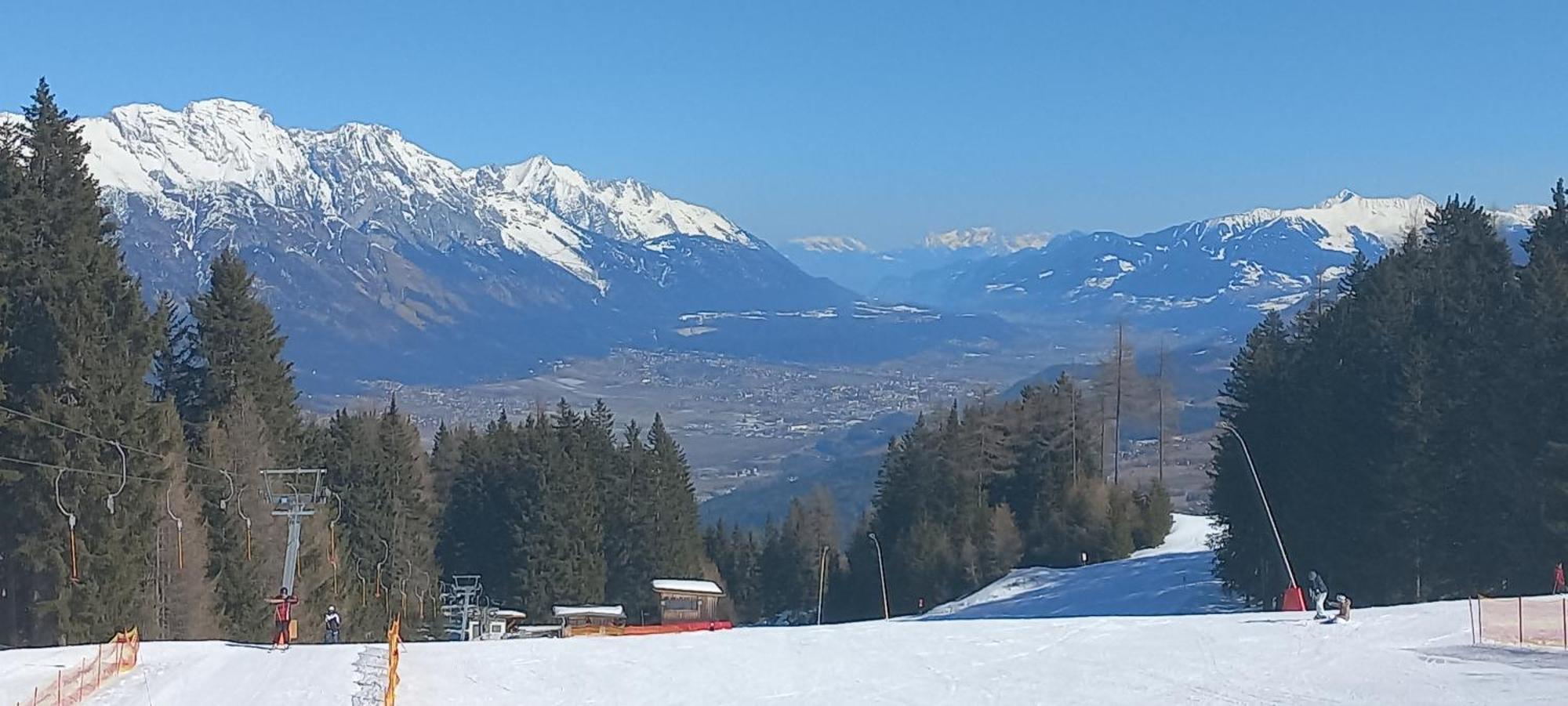 Ferienwohnung Goetzner Auszeit Innsbruck Ngoại thất bức ảnh